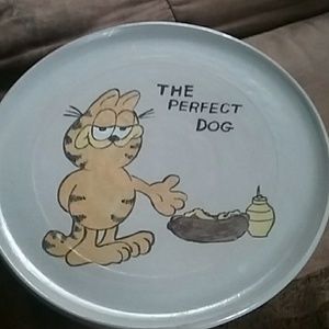 Porcelain Garfield hot dog plate, good condition